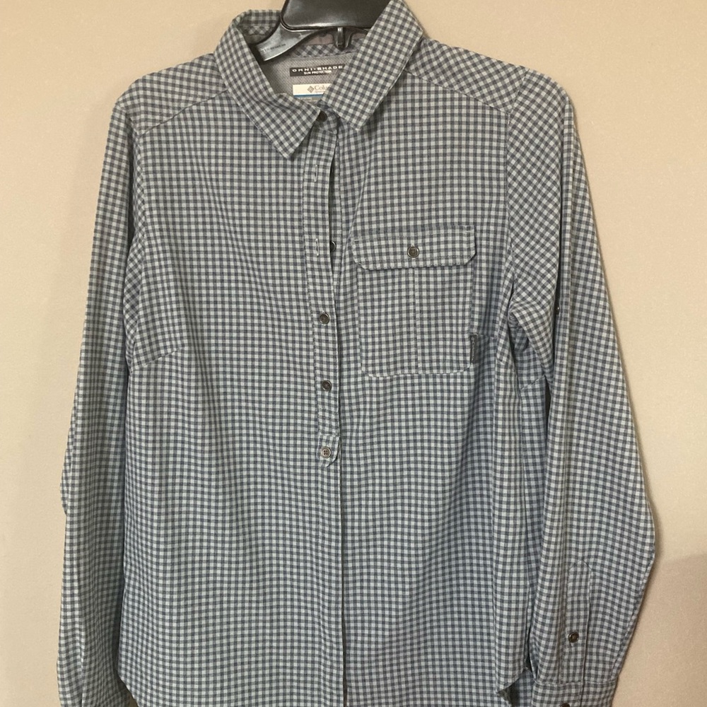 Columbia Men's Blue grey Plaid Long-Sleeve Button-Up Shirt